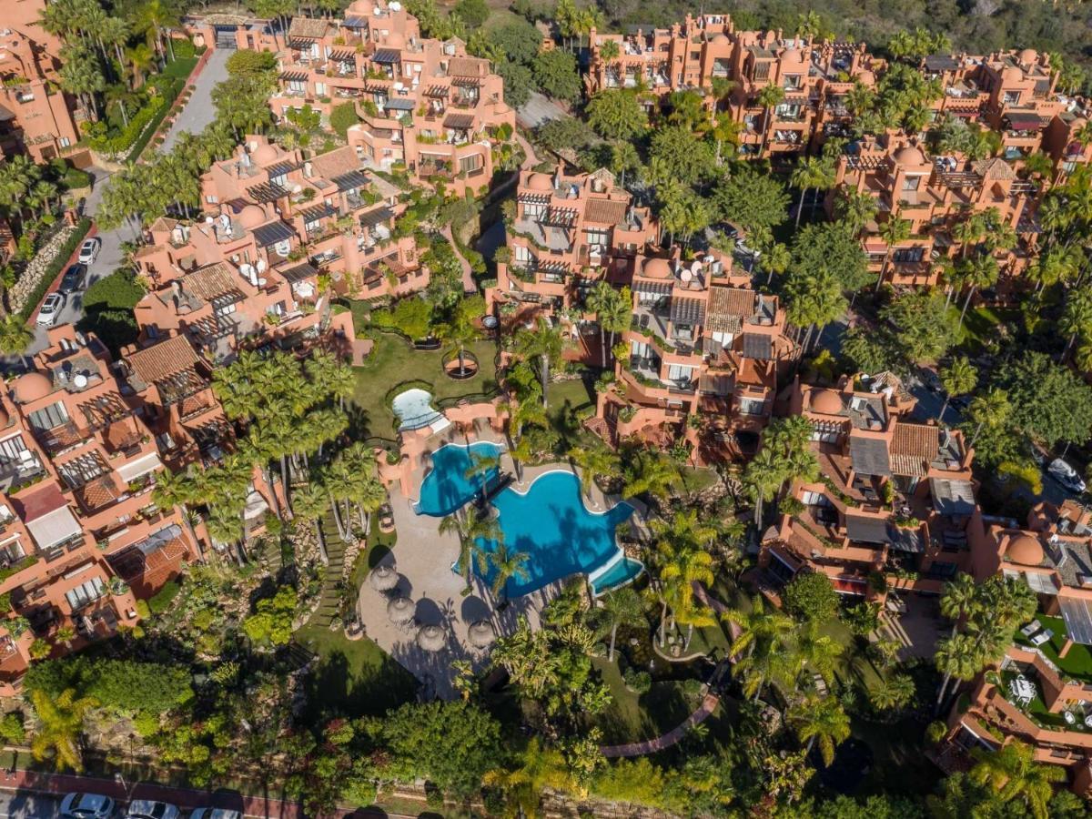 Vacation I La Alzambra Peaceful Hideaway With Sea Views Marbella